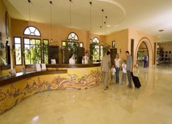 Hotel Iberostar Chick Khan