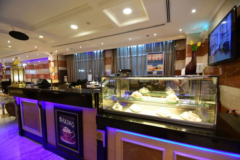 Hotel Al Ansar Golden Tulip