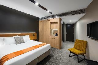 Vibe Hotel Canberra Airport