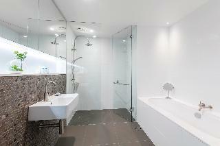 Vibe Hotel Canberra Airport