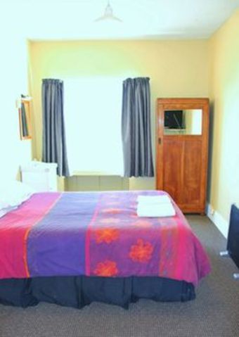New City Hotel