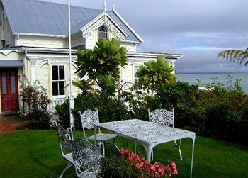 Bed & Breakfast Te Puna Wai Lodge