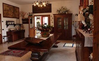 Bed & Breakfast Villa Sant'uberto Country Inn