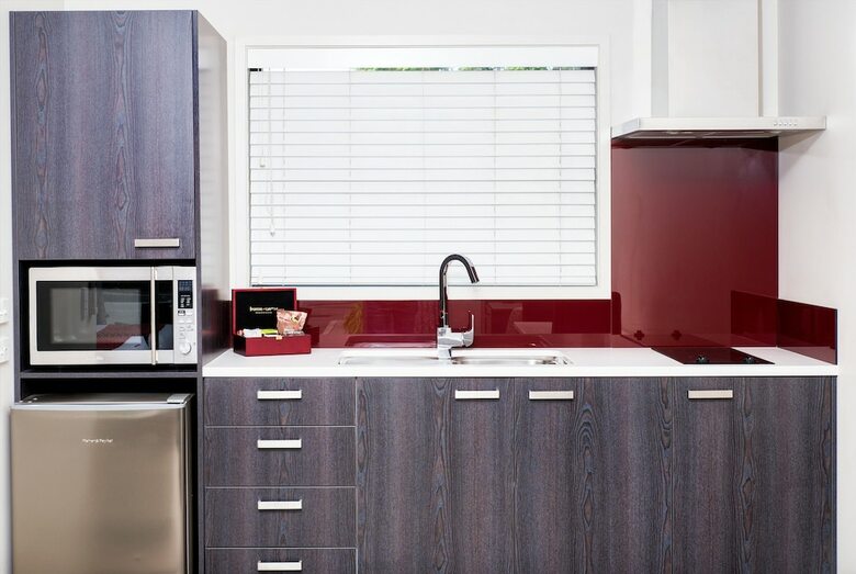 37 The Landing Motel