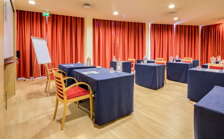 Hotel Holiday Inn Express Parma