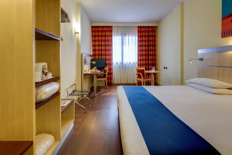 Hotel Holiday Inn Express Parma