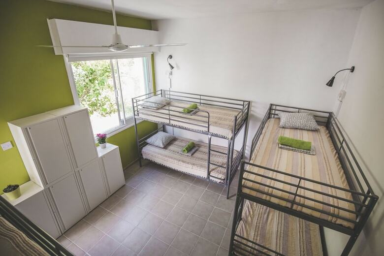 Lemongrass Hostel