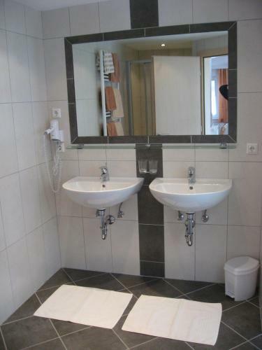 Hostal Amontanara