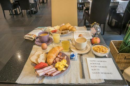 Hotel Touring Au Lac