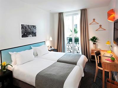 Hotel Palm Opera