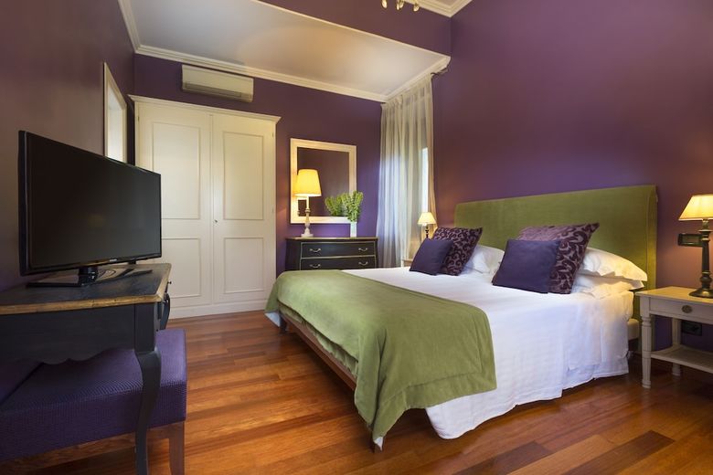 Hotel Fenix