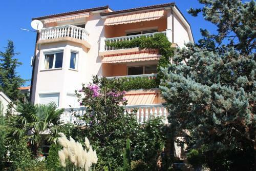 One-bedroom Apartment Crikvenica 50