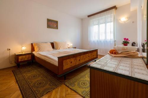 Apartment In Crikvenica 5265