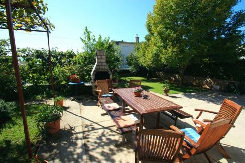 One-bedroom Apartment In Crikvenica Xliv