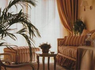 Aurelia Residence