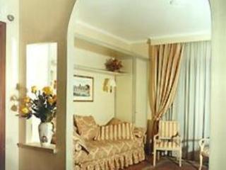Aurelia Residence