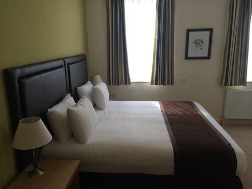 Heath Cottage Hotel & Restaurant
