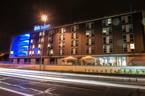 Hotel Ibis Budget Bezons Rives De Seine