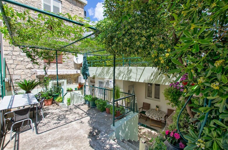 Apartments Lidija