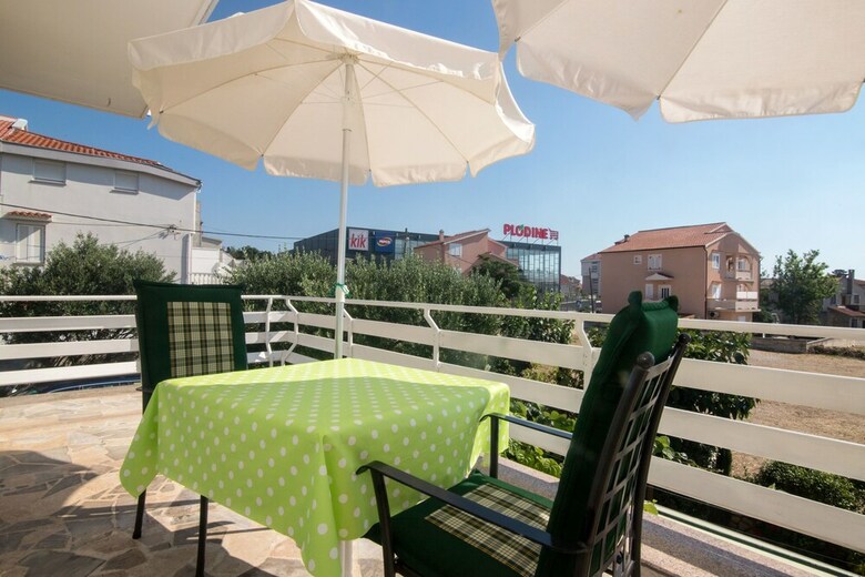 Apartments And Rooms Nada