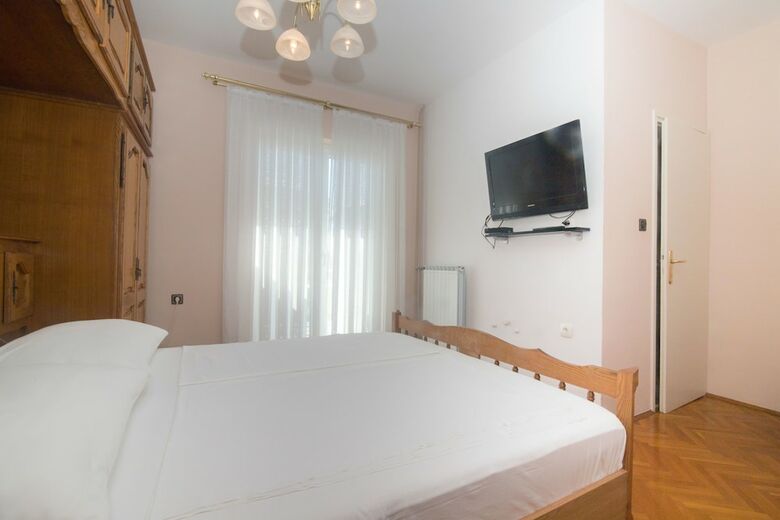 Apartments And Rooms Nada