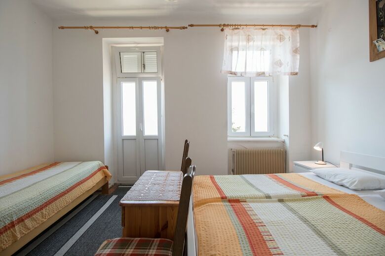 Apartments Josip
