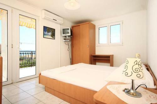 Hostal Apartments With A Parking Space Orebic (peljesac) - 10160