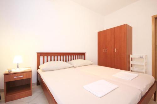 Hostal Apartments With A Parking Space Orebic (peljesac) - 10160