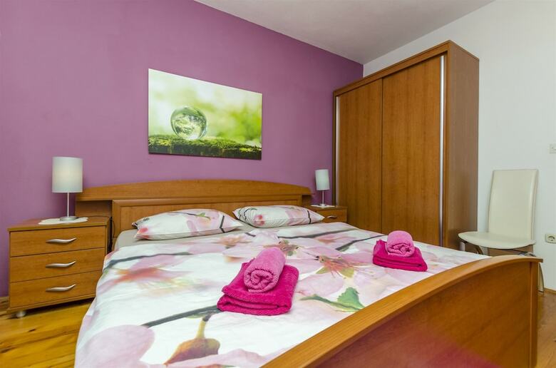 Apartments Ita