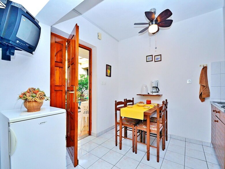 Apartments Adriana