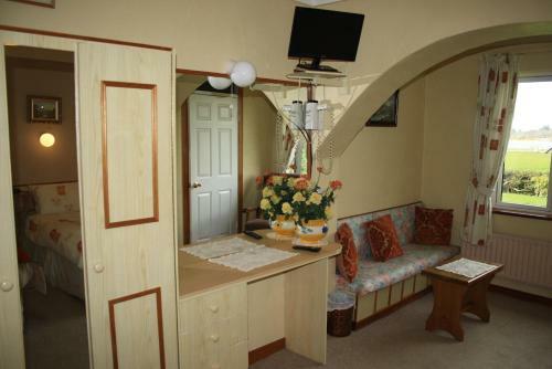 Hostal Corrib Wave Guesthouse