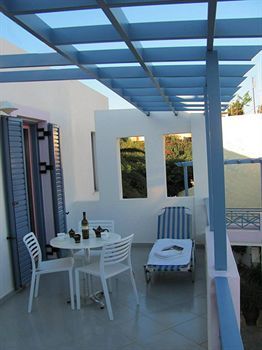 Cybele Suites & Apartments