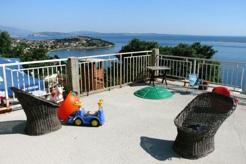 Hostal Double Room Stara Baska 5447f