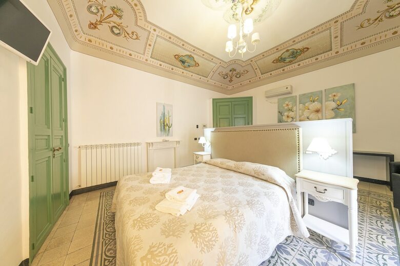 Bed & Breakfast Kefa Holiday - Palazzo Villelmi