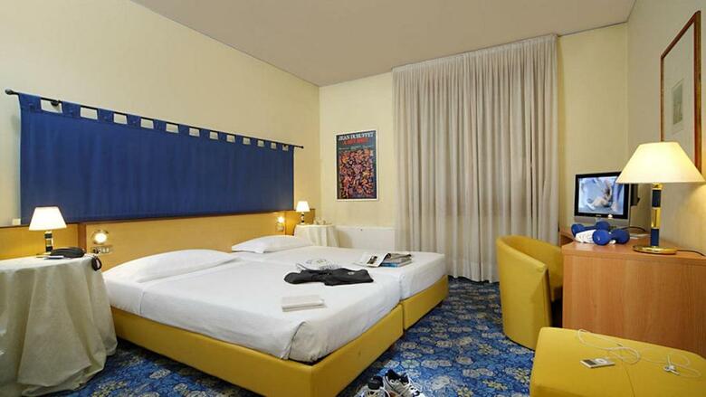 Hotel Carlton