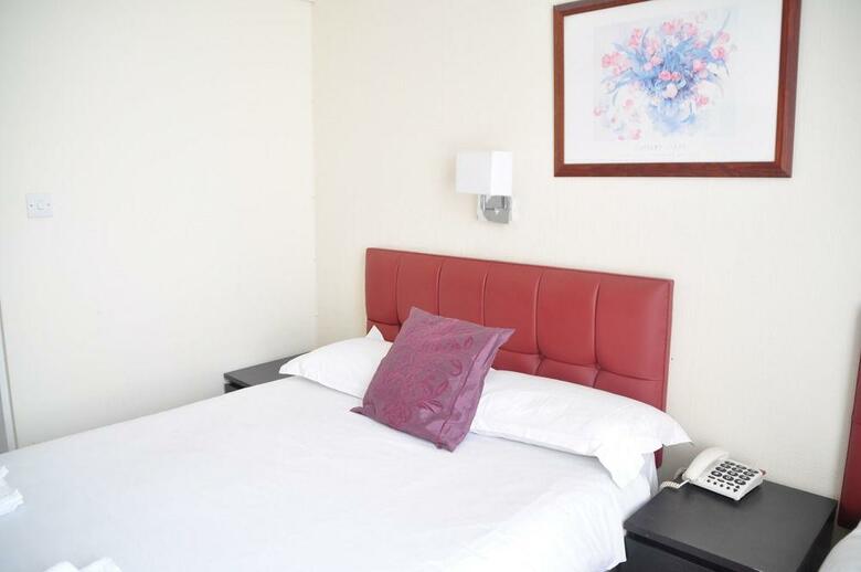 Hotel Barry House