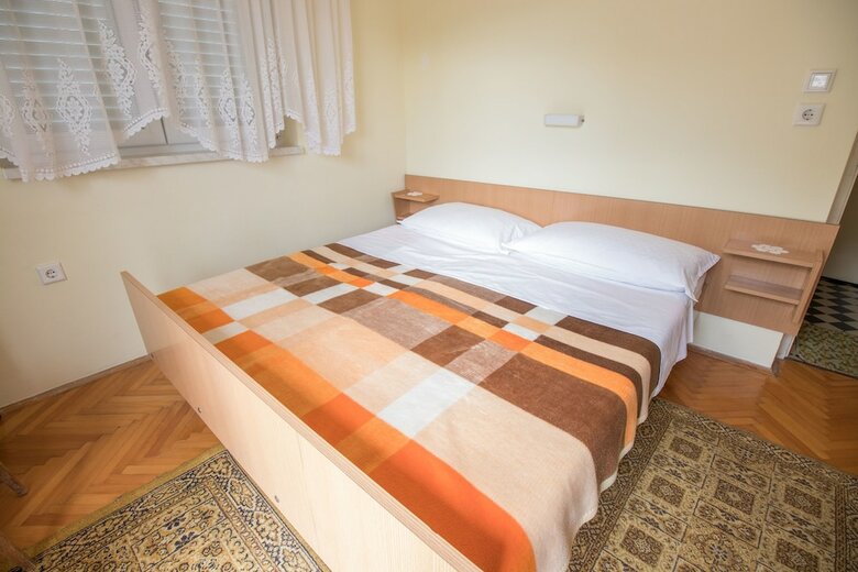 Hostal Rooms Marica