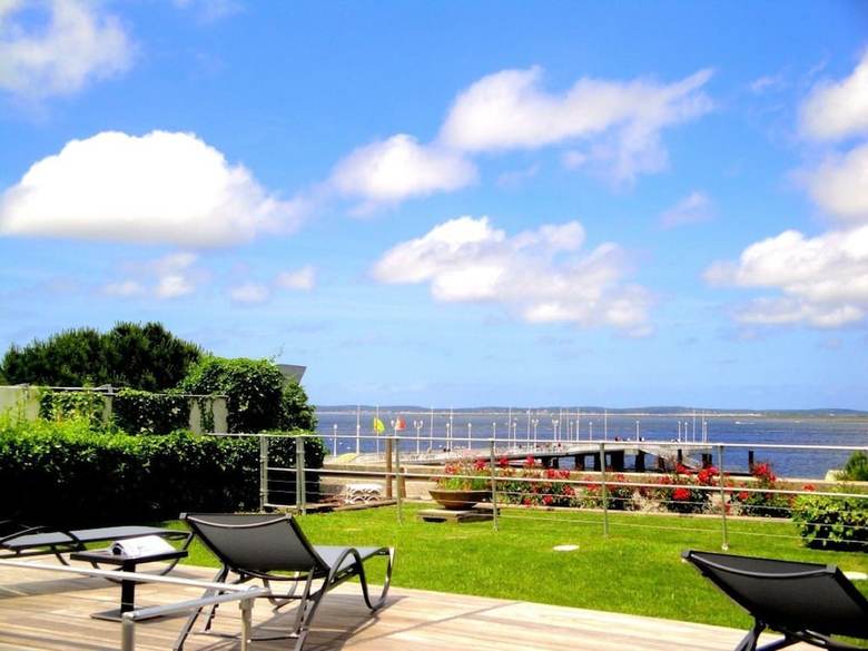 Hotel H�tel Point France