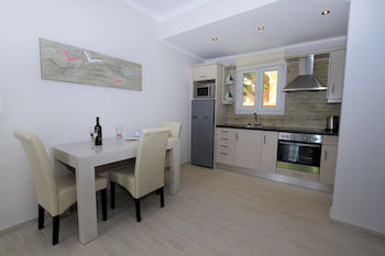 Paralia Luxury Apartments