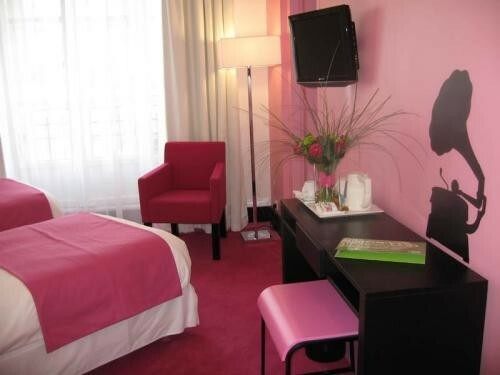 Carlton's Hotel Montmartre