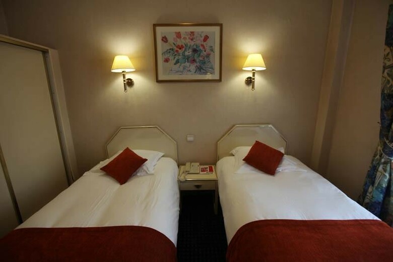 Carlton's Hotel Montmartre