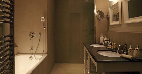 New Hotel Roblin