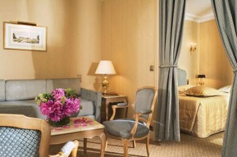 Hotel Rochester Champs Elysees
