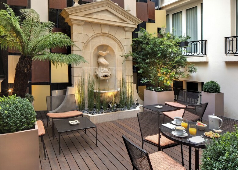 Hotel Rochester Champs Elysees