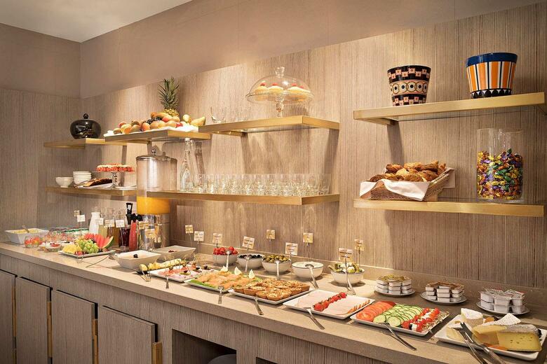 Hotel Rochester Champs Elysees