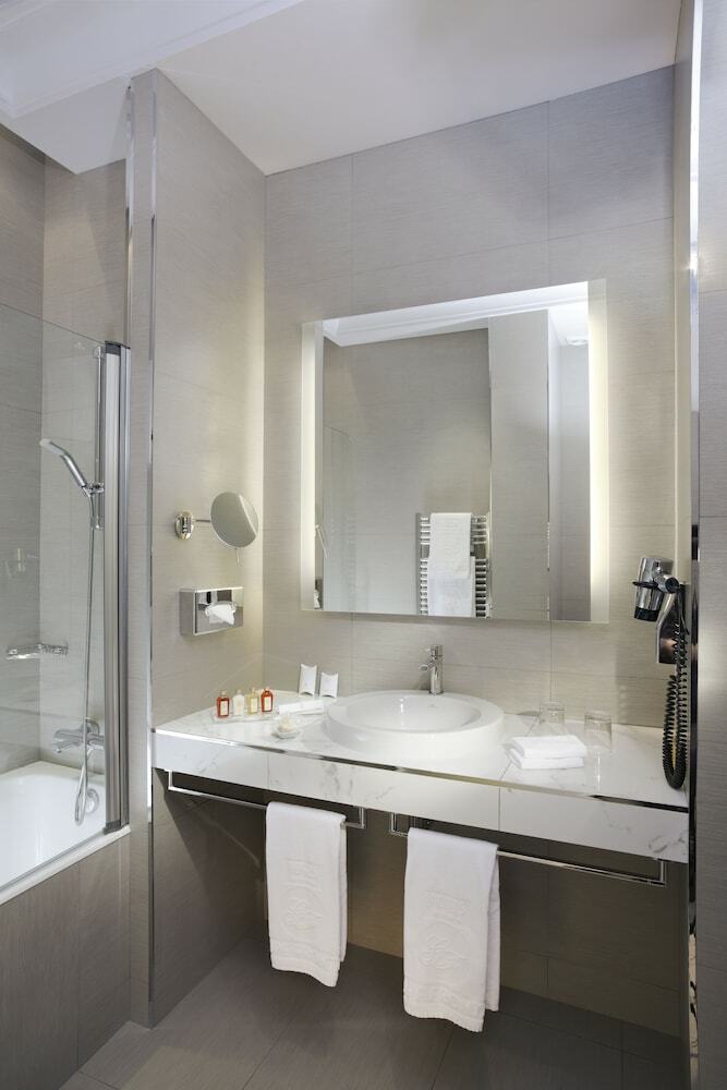 Hotel Rochester Champs Elysees