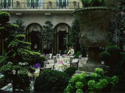 Hotel Four Seasons George V