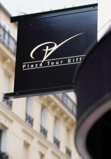 Hotel Plaza Tour Eiffel