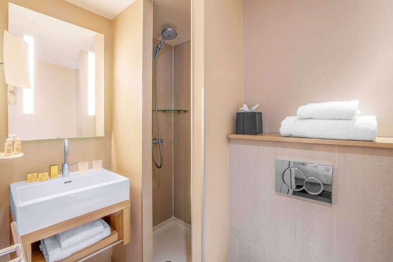 Hotel Best Western H�tel Litt�raire Arthur Rimbaud