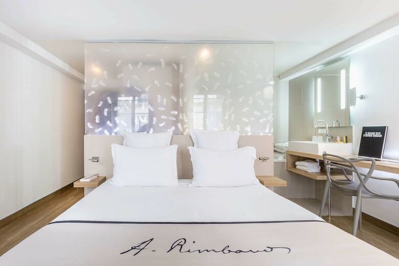 Hotel Best Western H�tel Litt�raire Arthur Rimbaud